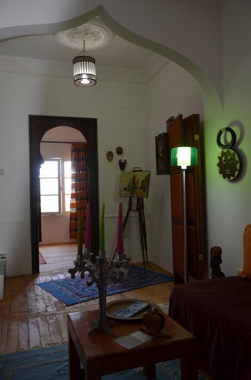 Tanger Chez Habitant Bed & Breakfast ภายนอก รูปภาพ