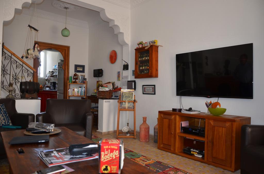 Tanger Chez Habitant Bed & Breakfast ภายนอก รูปภาพ